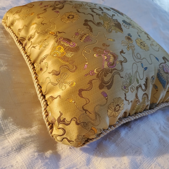 Embroidered silk accent pillow in tan, gold, light blue, pink, 15" square - Picture 4 of 12